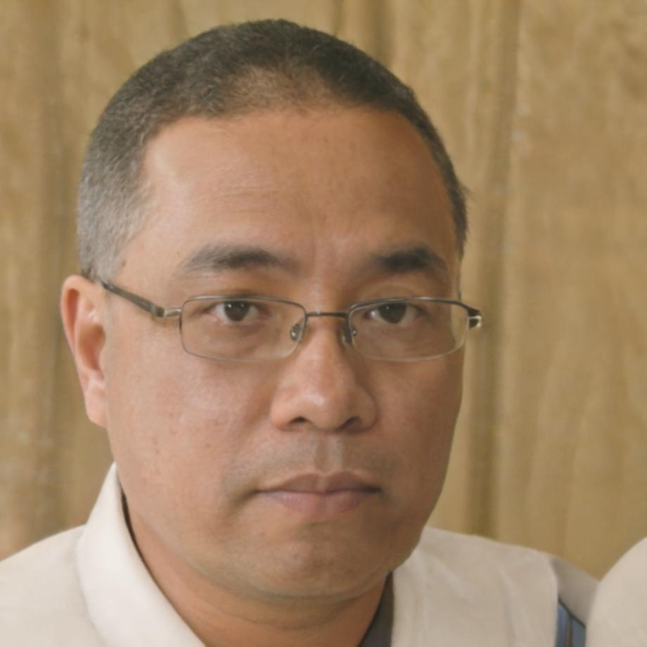 Heriberto Clavel, fundador y director de formación